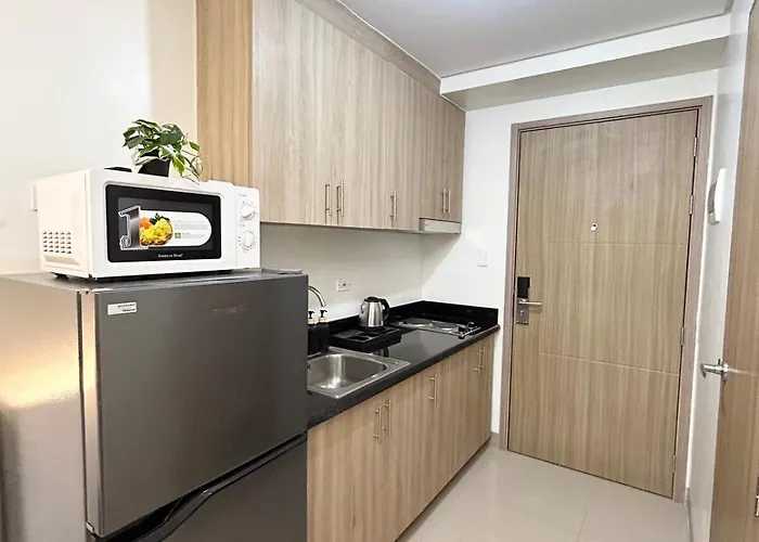 Justino's Place - Shore 2 At Mall Of Complex 4* Manila