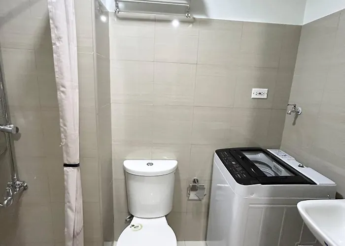 Justino's Place - Shore 2 At Mall Of Complex Aparthotel 4*